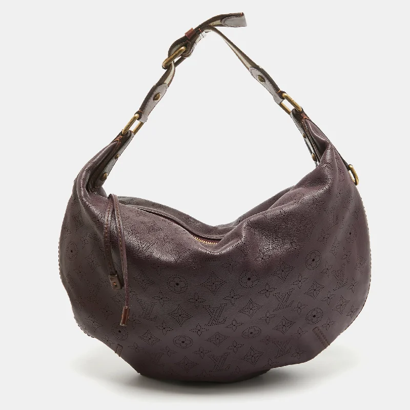 Handle bags with structured shapes for class -Louis Vuitton Aubergine Monogram Mahina Leather Onatah Gm Bag