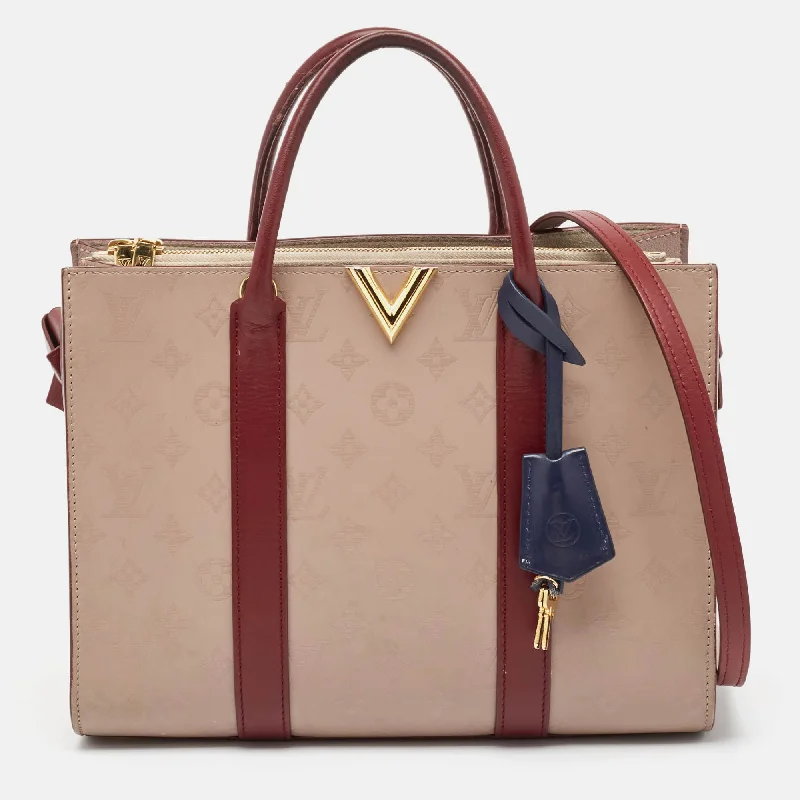 Handle bags with rustic leather for charm -Louis Vuitton Red/plume Monogram Leather Very Mm Bag