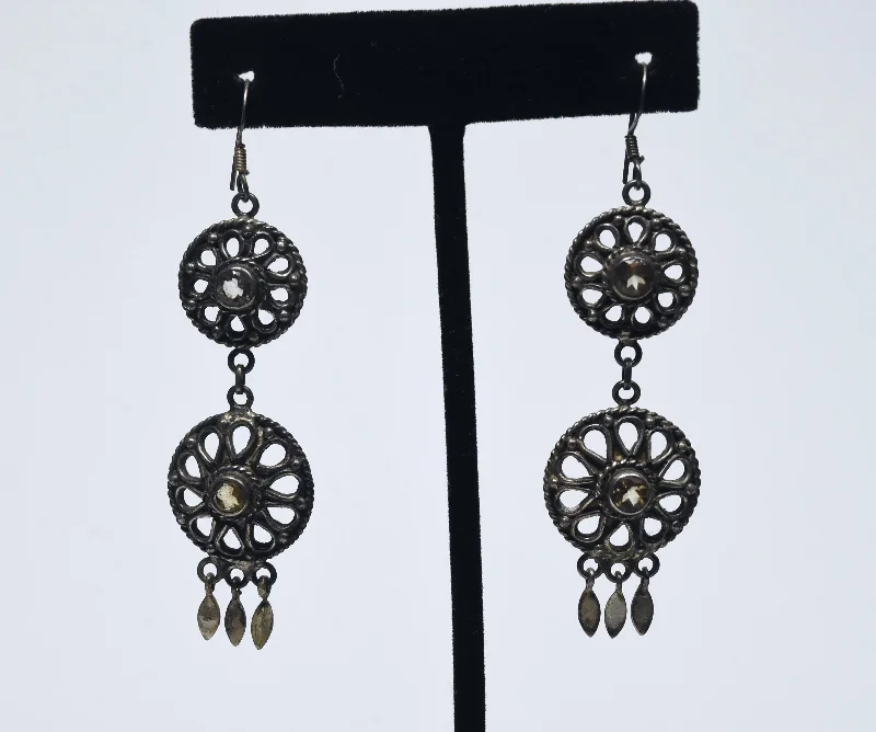 Best hoop earrings with gold for a luxurious and timeless look-Vintage Citrine Filigree Sterling Silver Dangle Earrings